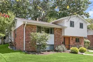 1718 Evelyn Dr, Rockville, MD 20852 - Photo 3