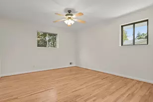 1718 Evelyn Dr, Rockville, MD 20852 - Photo 59