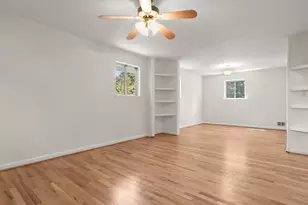 1718 Evelyn Dr, Rockville, MD 20852 - Photo 63