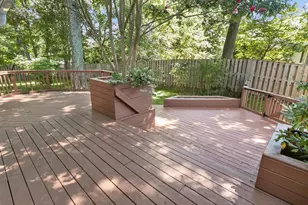 1718 Evelyn Dr, Rockville, MD 20852 - Photo 45