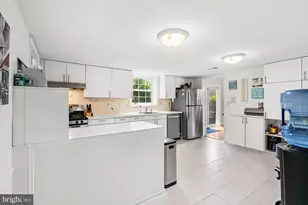 5801 Devonshire Dr, Bethesda, MD 20816 - Photo 13