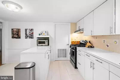 5801 Devonshire Drive, Bethesda, MD 20816 - Photo 17