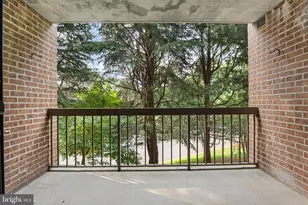 11305 Commonwealth Dr, Rockville, MD 20852 - Photo 29