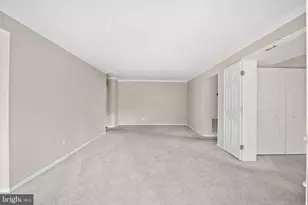 11305 Commonwealth Dr, Rockville, MD 20852 - Photo 11