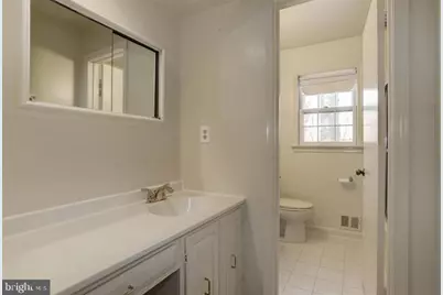 10805 Kirkwall Terrace, Potomac, MD 20854 - Photo 17