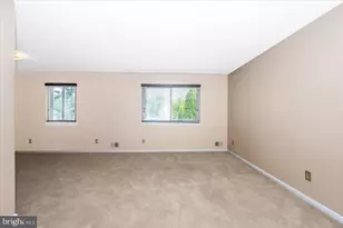 17125 Hoskinson Rd, Poolesville, MD 20837 - Photo 5