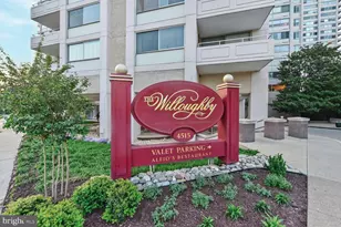 4515 Willard Ave, Chevy Chase, MD 20815 - Photo 5