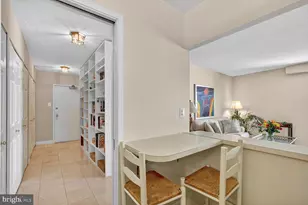 4515 Willard Ave, Chevy Chase, MD 20815 - Photo 9