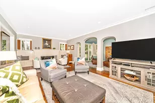 3902 Aspen St, Chevy Chase, MD 20815 - Photo 9