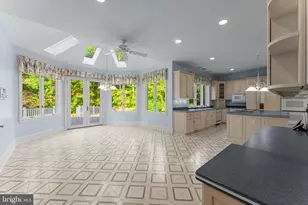 8709 Crider Brook Way, Potomac, MD 20854 - Photo 19