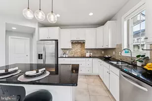 1105 Verbena Ct, Silver Spring, MD 20906 - Photo 15