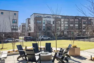 16204 Connors Wy, Rockville, MD 20855 - Photo 25