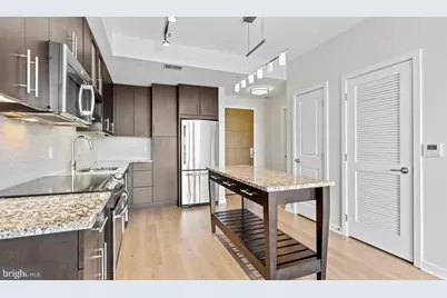 8300 Wisconsin Avenue #2B-1-617, Bethesda, MD 20814 - Photo 49