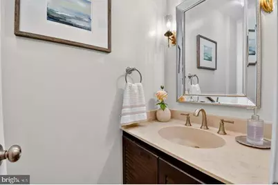 5103 Sentinel Drive #33, Bethesda, MD 20816 - Photo 11