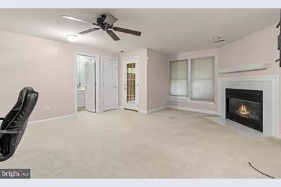 13802 Lambertina Place, Rockville, MD 20850 - Photo 37