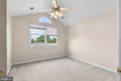 13802 Lambertina Place, Rockville, MD 20850 - Photo 33
