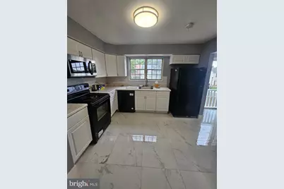 13117 Thackery Place, Germantown, MD 20874 - Photo 5