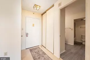 15101 Interlachen Dr, Silver Spring, MD 20906 - Photo 11