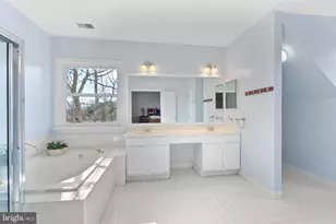 19105 Peach Blossom Ct, Gaithersburg, MD 20879 - Photo 41