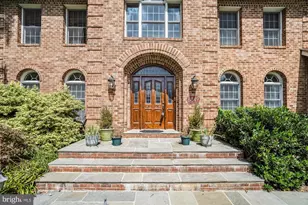 8849 Tuckerman Ln, Potomac, MD 20854 - Photo 7