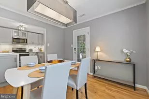 6721 Kenwood Forest Ln, Chevy Chase, MD 20815 - Photo 7