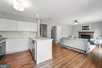 14915 Falconwood Drive, Burtonsville, MD 20866 - Photo 9