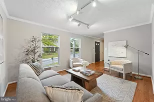 14915 Falconwood Dr, Burtonsville, MD 20866 - Photo 3
