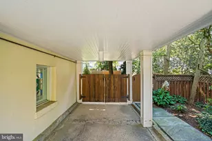 32 W Irving St, Chevy Chase, MD 20815 - Photo 83