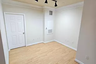 501 Hungerford Dr, Rockville, MD 20850 - Photo 15