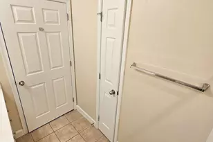 501 Hungerford Dr, Rockville, MD 20850 - Photo 41