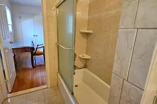 6204 Lenox Rd, Bethesda, MD 20817 - Photo 45