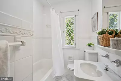 105 Summerfield Road, Chevy Chase, MD 20815 - Photo 25