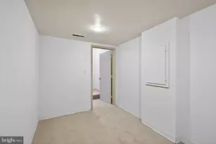 7903 Capricorn Terrace, Rockville, MD 20855 - Photo 27