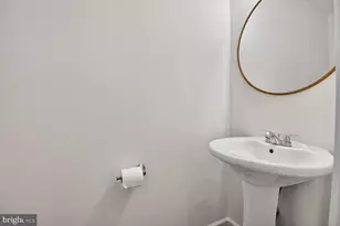 9722 Shadow Oak Dr, Gaithersburg, MD 20886 - Photo 9