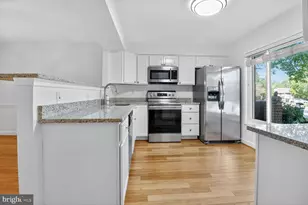 9722 Shadow Oak Dr, Gaithersburg, MD 20886 - Photo 5