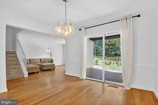 9722 Shadow Oak Dr, Gaithersburg, MD 20886 - Photo 11