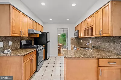 11905 Ambleside Drive, Potomac, MD 20854 - Photo 11