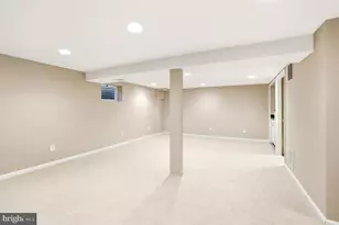 9405 5 Logs Way, Montgomery Village, MD 20886 - Photo 37