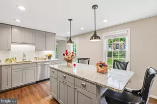 9405 5 Logs Way, Montgomery Village, MD 20886 - Photo 11