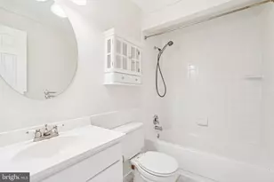 20633 Highland Hall Dr, Gaithersburg, MD 20886 - Photo 19