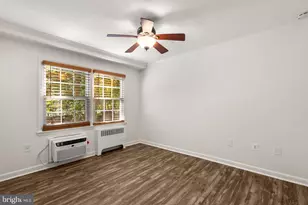 199 Talbott St, Rockville, MD 20852 - Photo 21