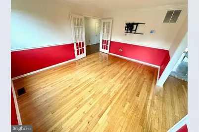 10715 Hunters Chase Lane, Damascus, MD 20872 - Photo 3