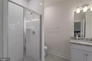 23516 Overlook Park Dr, Clarksburg, MD 20871 - Photo 21