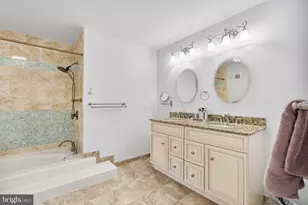 11008 Wickshire Way, Rockville, MD 20852 - Photo 29