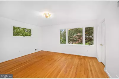 5505 Pembroke Terrace, Bethesda, MD 20817 - Photo 19