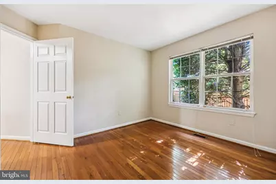 19810 Madrigal Drive, Germantown, MD 20876 - Photo 25