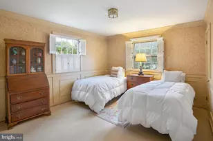 8126 Kerry Ln, Chevy Chase, MD 20815 - Photo 19