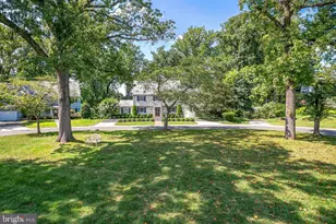 8126 Kerry Ln, Chevy Chase, MD 20815 - Photo 25