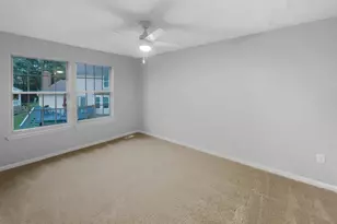 1 Pembrooke View Ct, Gaithersburg, MD 20877 - Photo 5