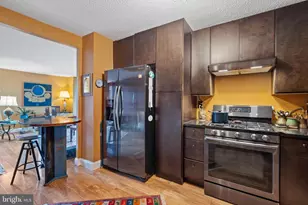 5225 Pooks Hill Rd, Bethesda, MD 20814 - Photo 11